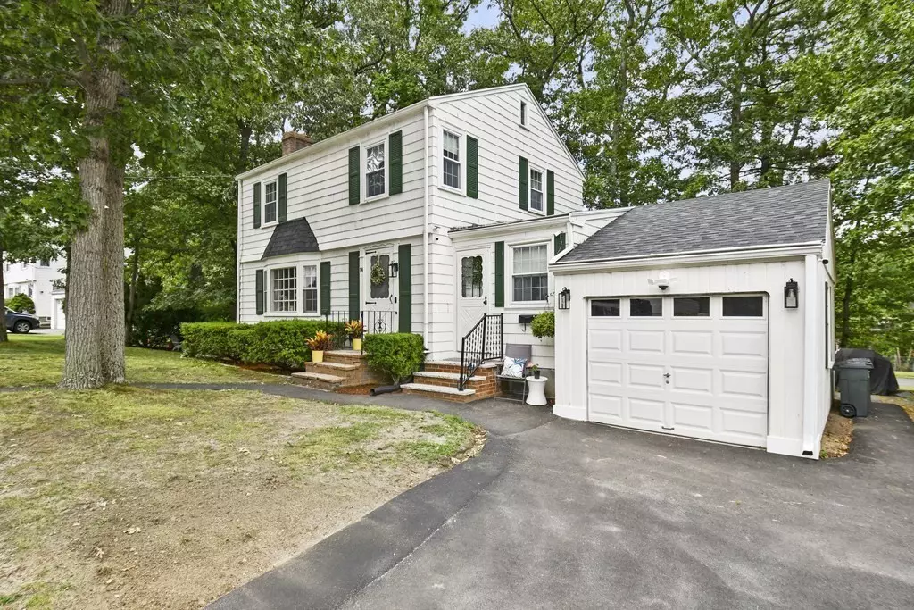 Woburn, MA 01801,14 Fisher Ter