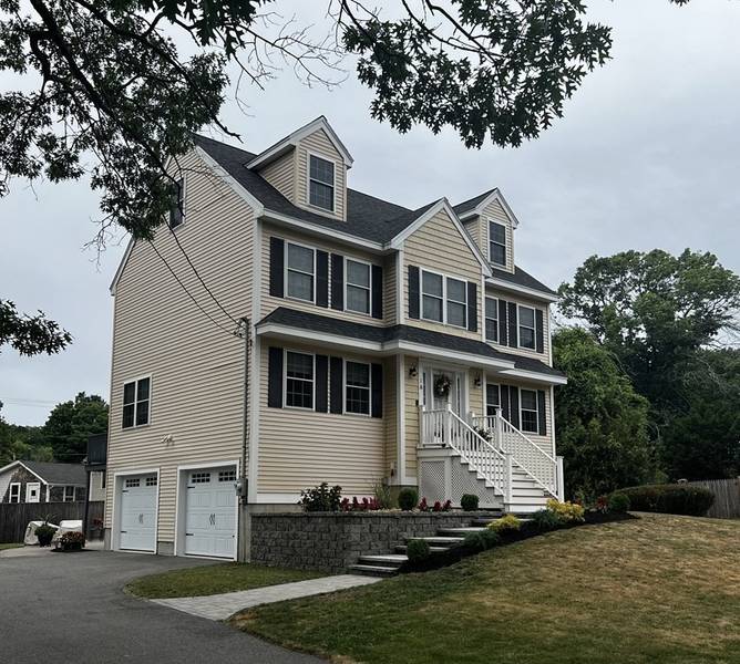 1-A Lafayette St, Amesbury, MA 01913