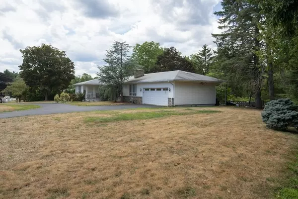 Johnston, RI 02919,189 Central Ave