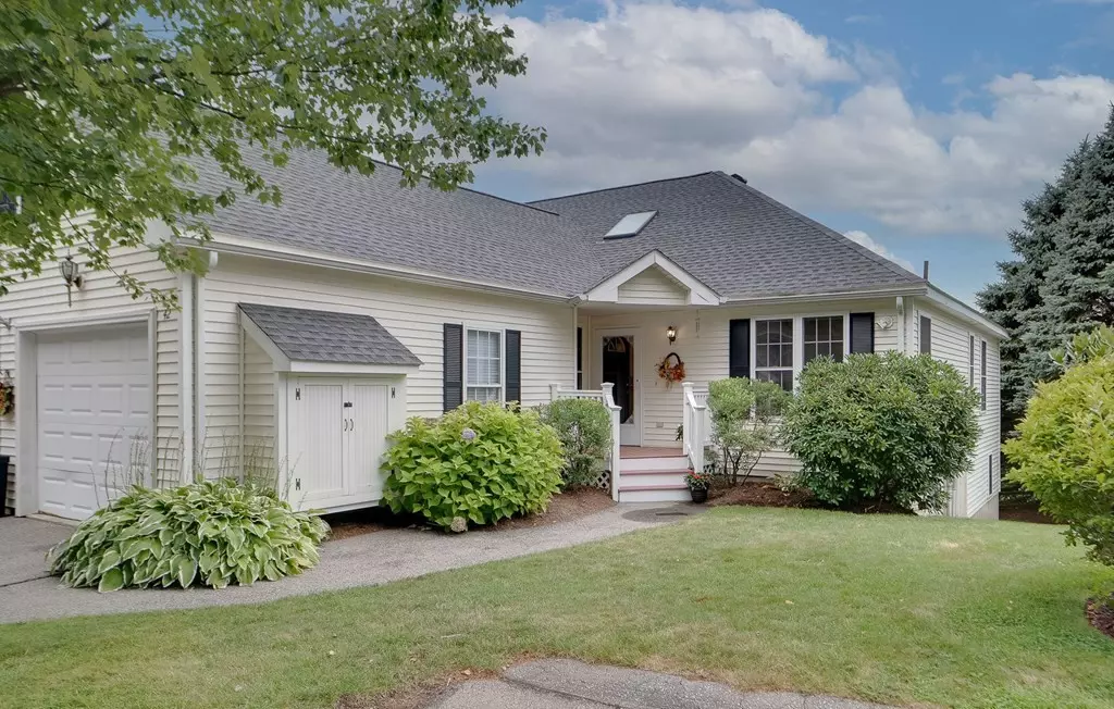 Southborough, MA 01772,42 William Onthank Ln #42