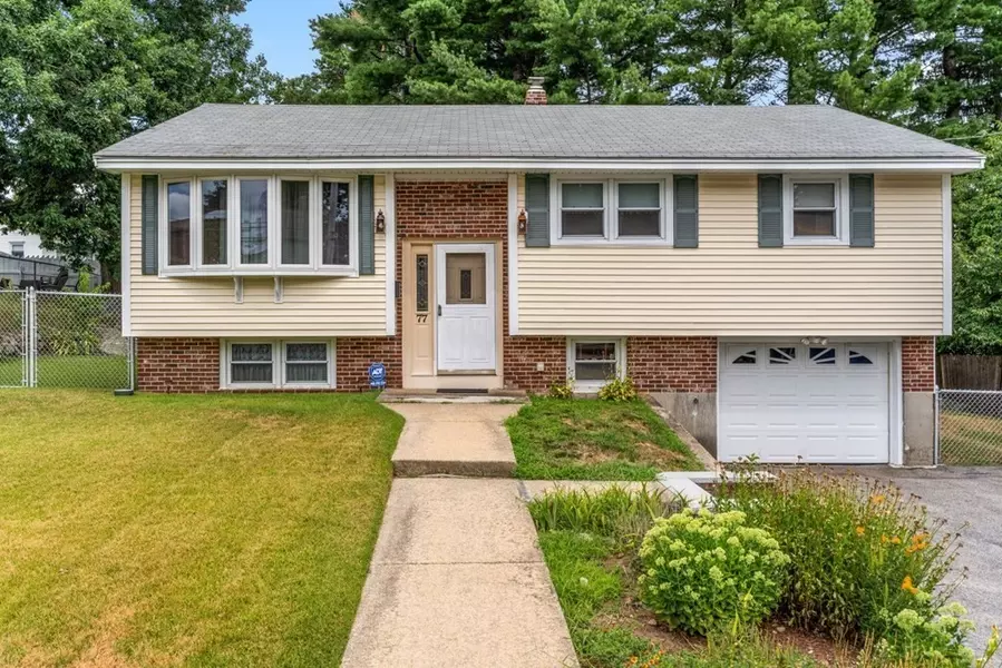 77 Hally Rd, Lowell, MA 01854