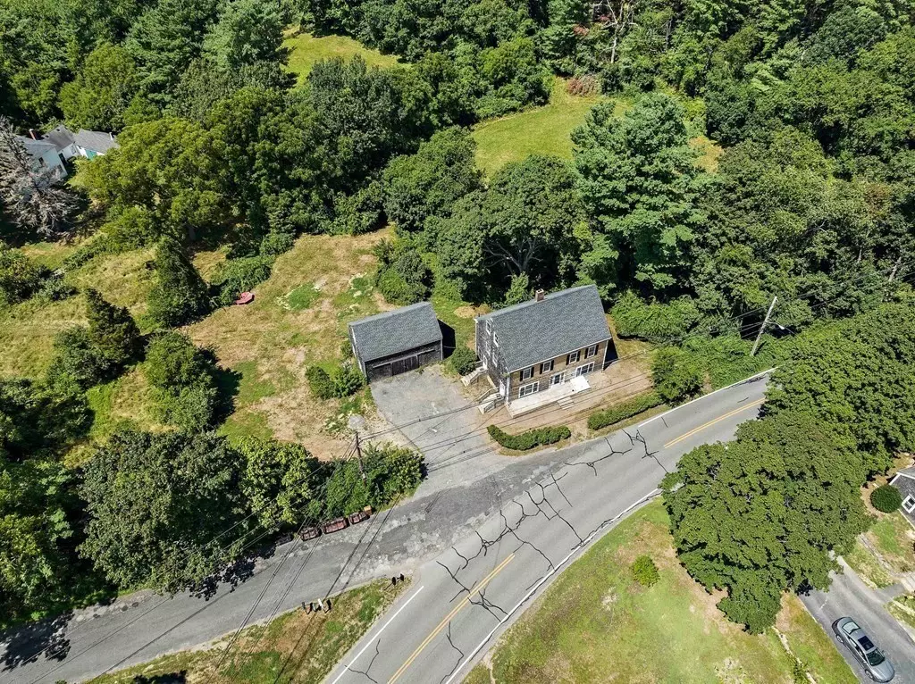 Halifax, MA 02338,76 &76a Elm Street