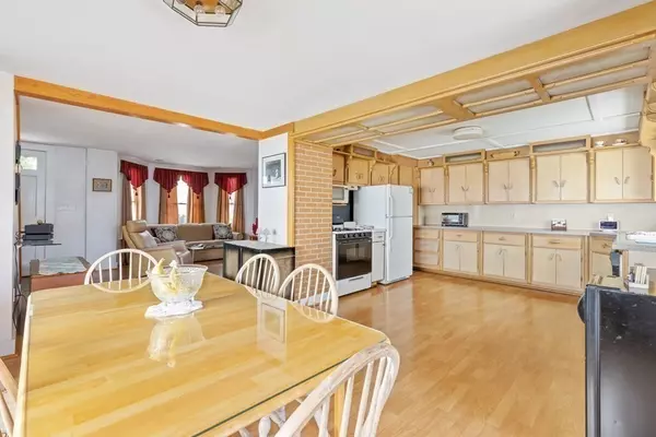 Gloucester, MA 01930,6 Harvard St