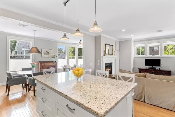 Portsmouth, NH 03801,5 Olde Parish Way #8