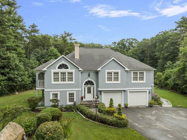 21 Forsythia Ln, Westport, MA 02790