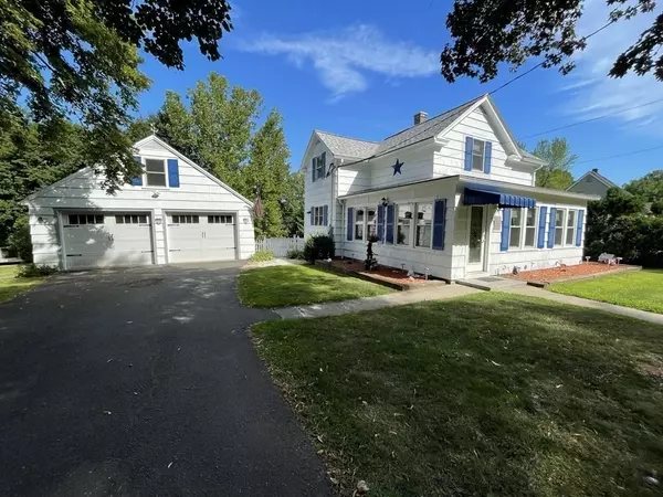 157 East St, Easthampton, MA 01027