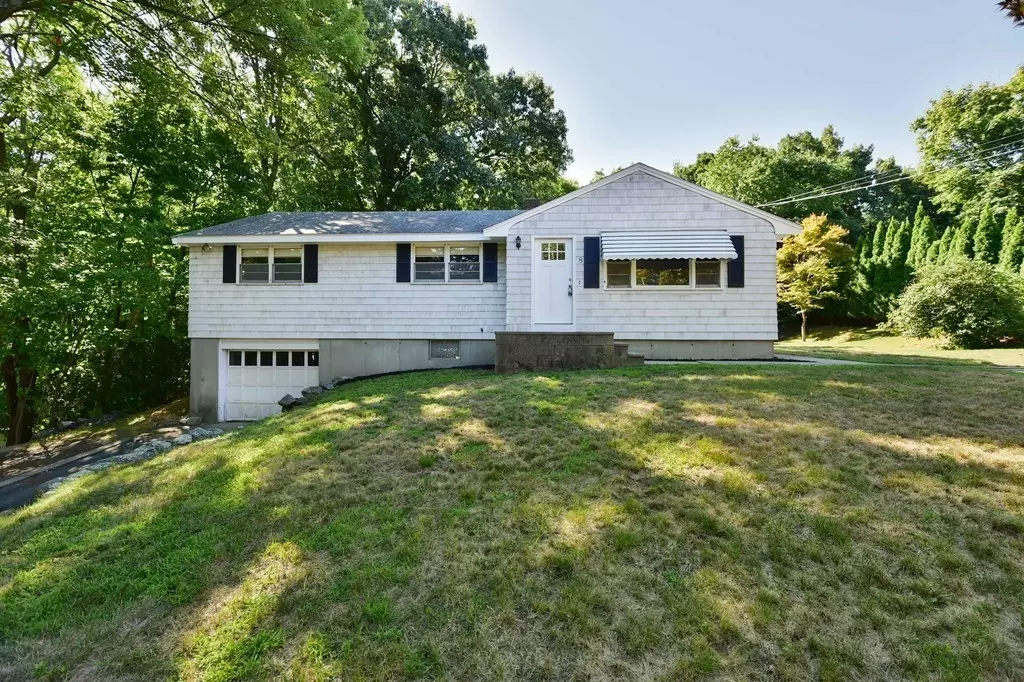 Woburn, MA 01801,8 Highet  Ave