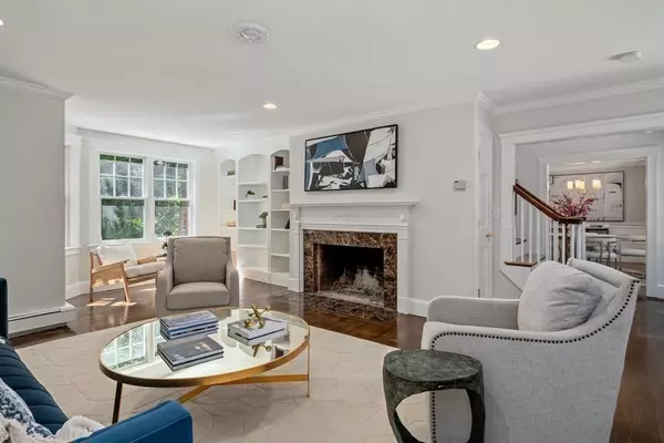 Weston, MA 02493,75 Newton St