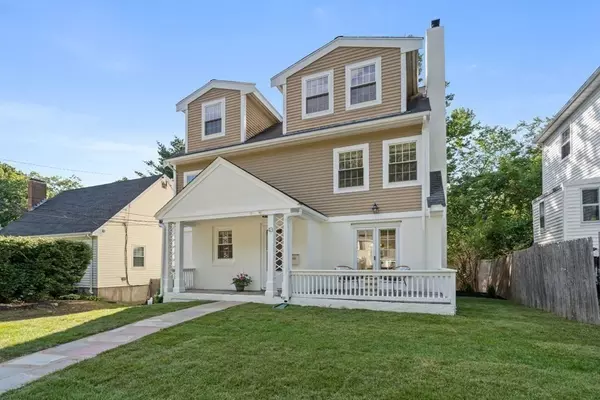 Brookline, MA 02467,43 Hackensack Rd