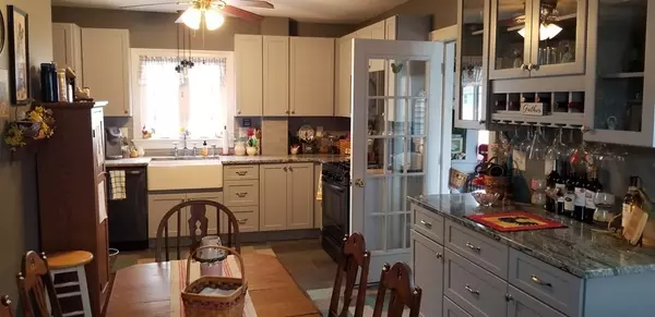 Lynn, MA 01904,25 Lake Ave