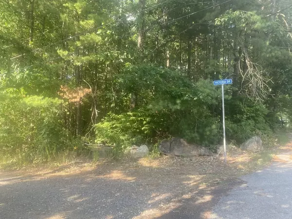 0 Victoria Dr L:14, Holland, MA 01521