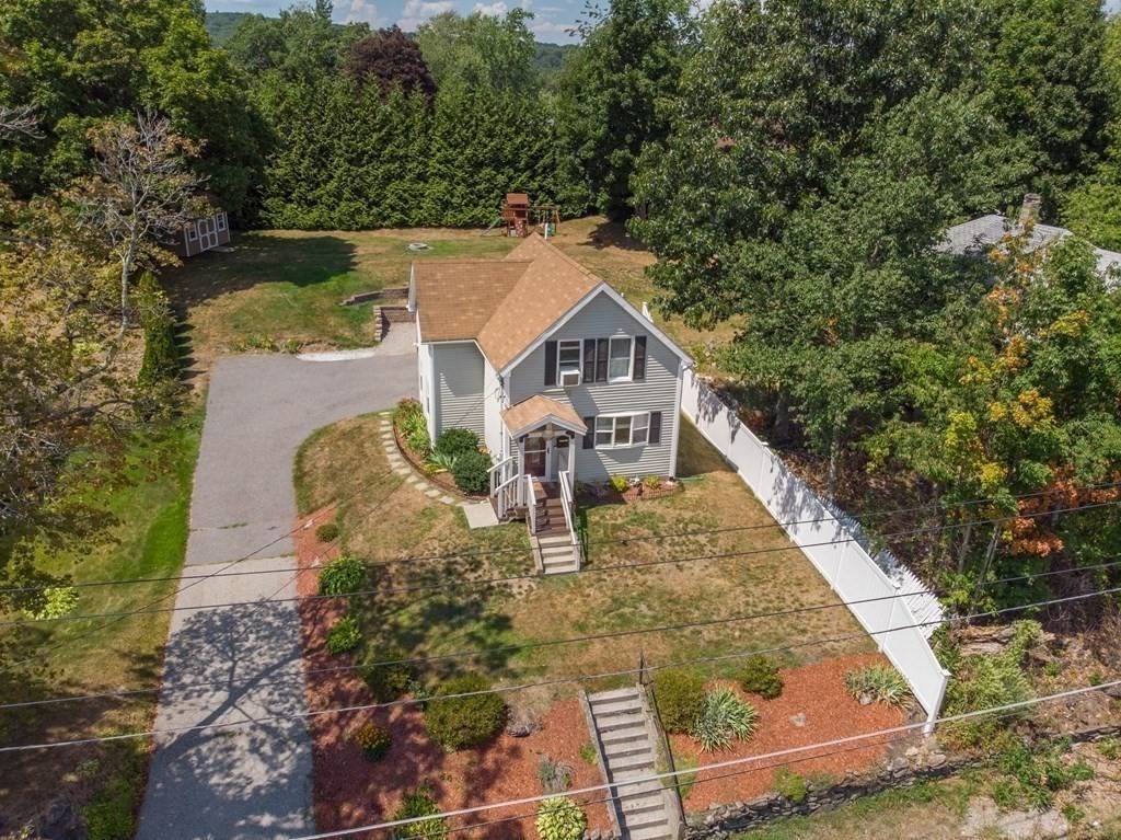 90 Oxford Street N, Auburn, MA 01501