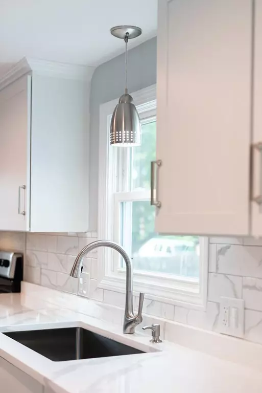 Nashua, NH 03060,37 Lovewell St