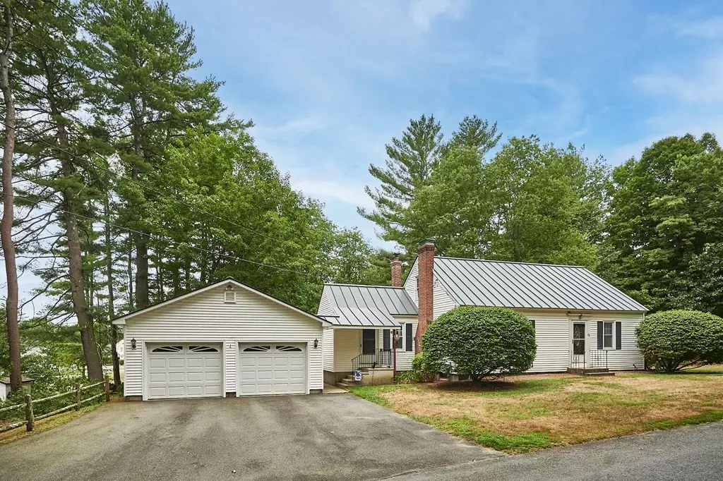 Bernardston, MA 01337,12 N Merrifield Road