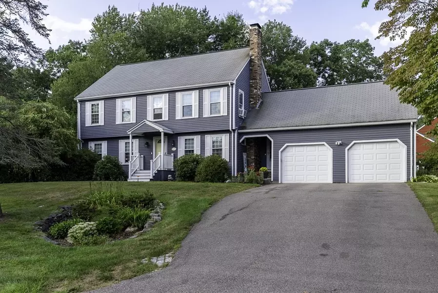 92 Cranberrry Rd, North Attleboro, MA 02760