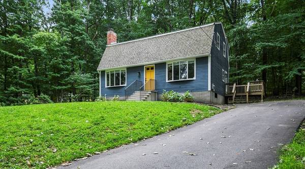 44 Dodge Road, Sutton, MA 01590