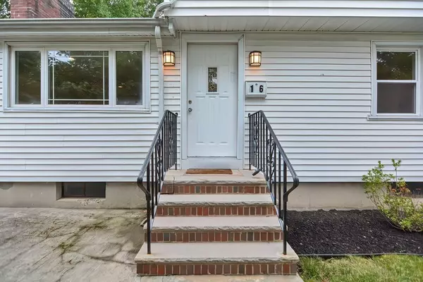 Lynn, MA 01904,16 Judge Rd