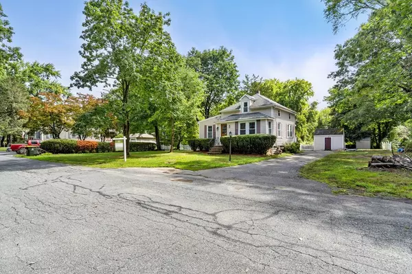 Bridgewater, MA 02324,118 Springhill Ave
