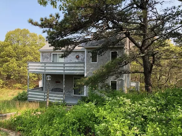 12 Erics Rd, Truro, MA 02666