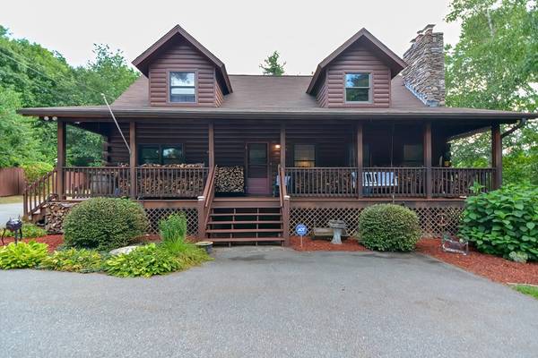 15 Gatehouse Rd, Westminster, MA 01473