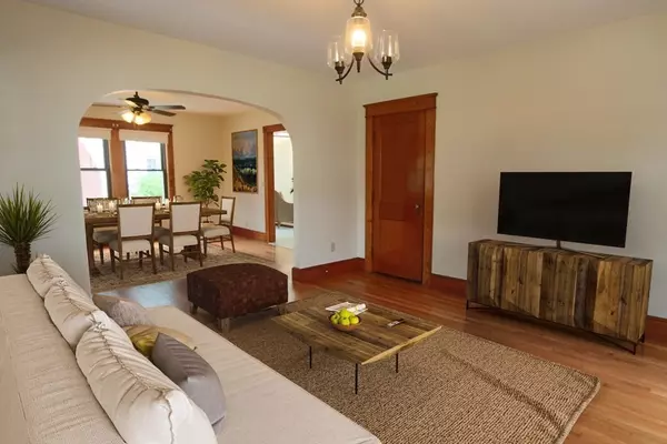 Nashua, NH 03060,176 Lake St