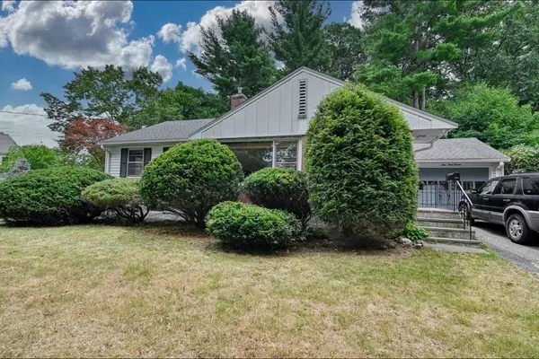 Hudson, MA 01749,4 Plant Ave