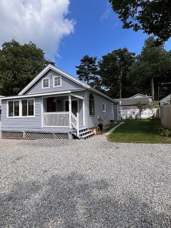 Rutland, MA 01543,5 Victoria Avenue