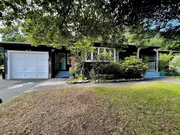 39 Valentine Terrace, Agawam, MA 01001