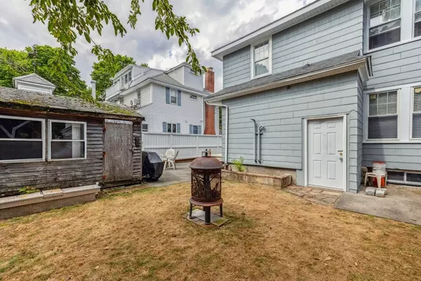 Saugus, MA 01906,22-24 Appleton St