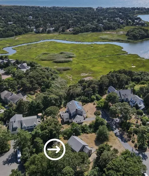 107 Seaquanset Road, Chatham, MA 02633