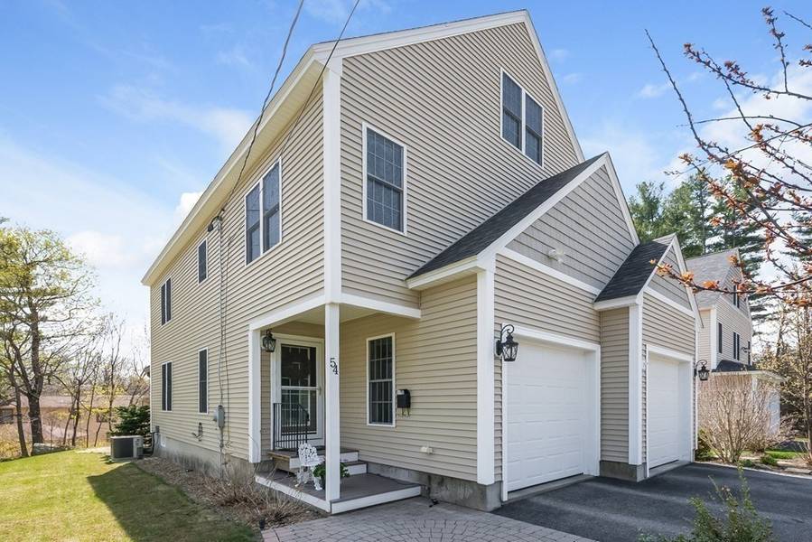 54 Holt Rd, Holden, MA 01520