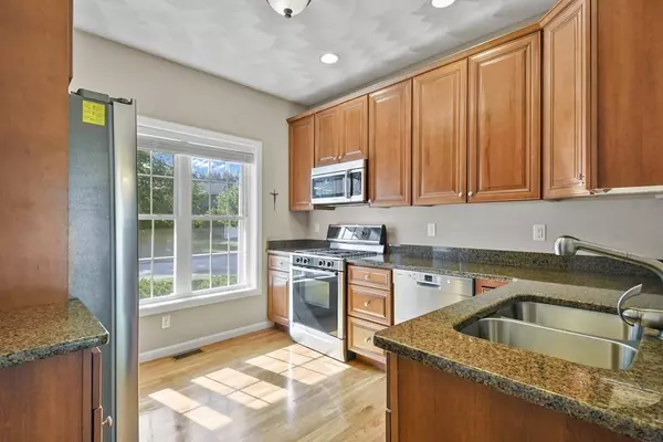 Shirley, MA 01464,19 Village Drive #19