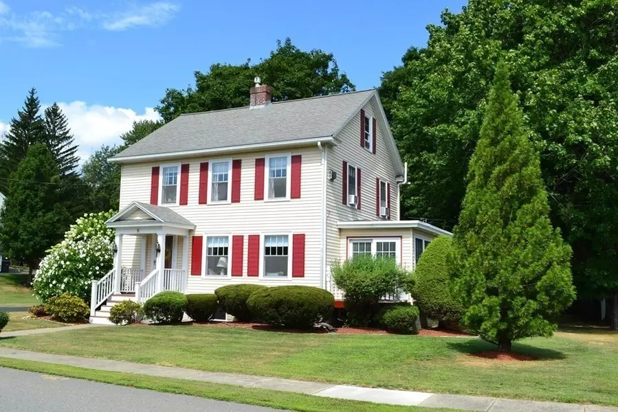4 Creeper Hill Road, Grafton, MA 01536