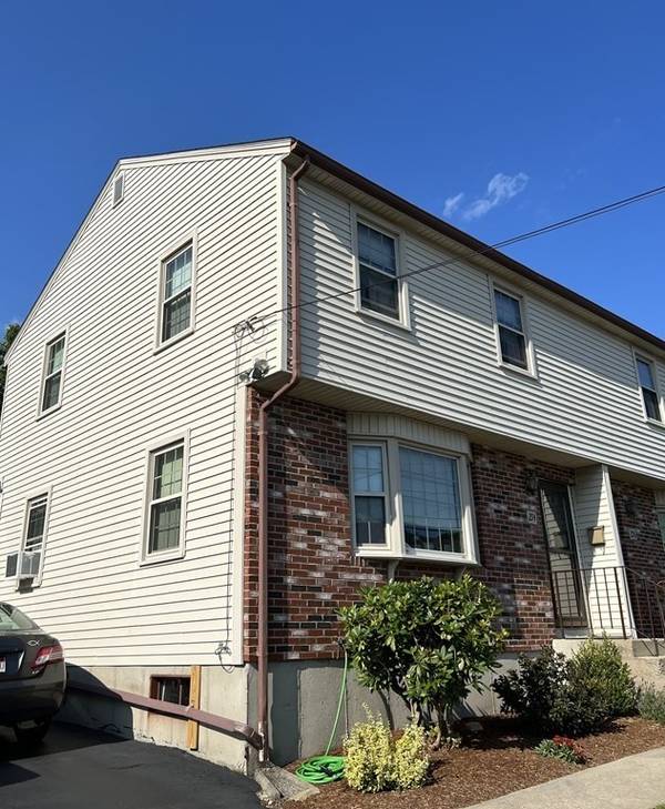 274 Central #274, Milford, MA 01757