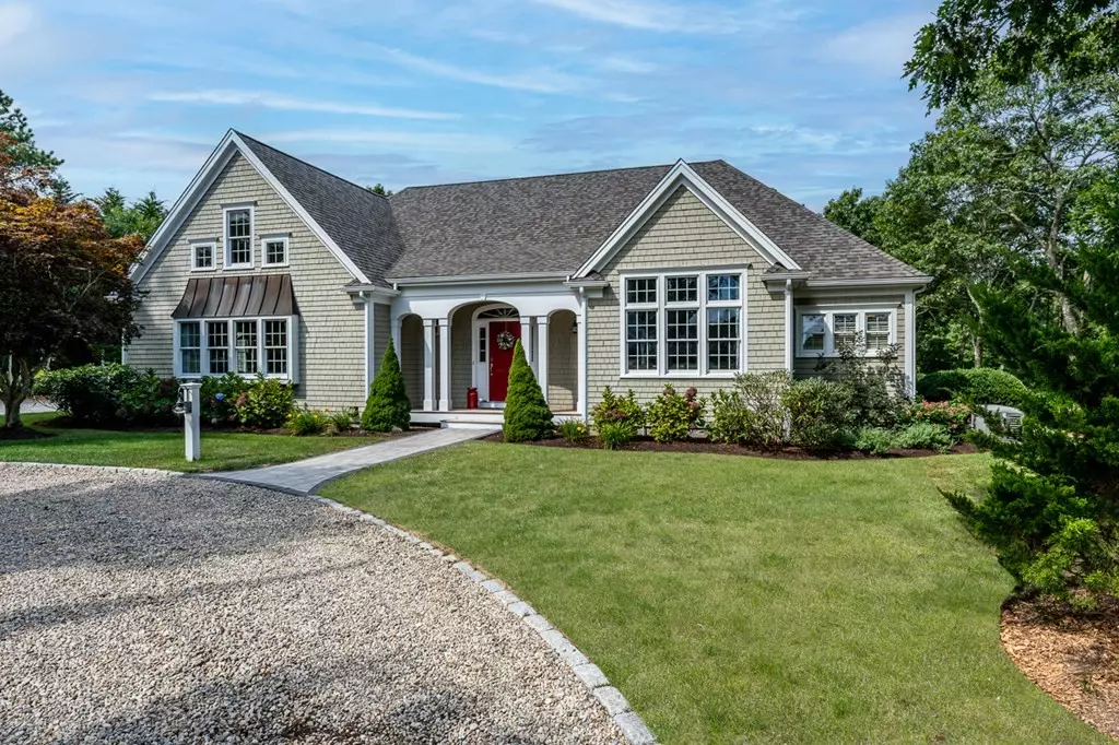 Falmouth, MA 02536,9 Highwood Ln