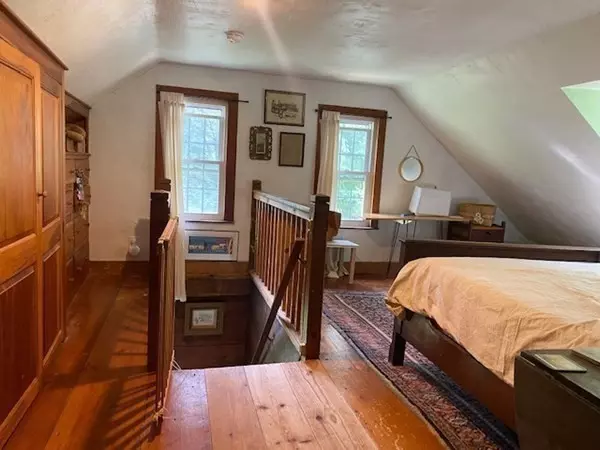 Petersham, MA 01366,354 Barre Rd