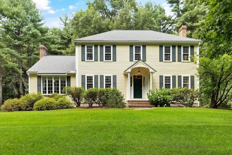 2 Landmark Road, Westford, MA 01886