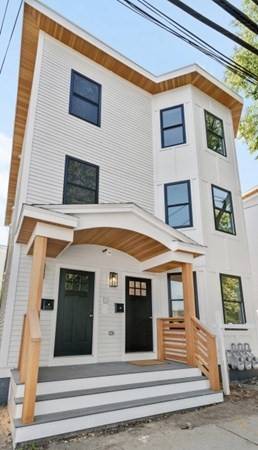 Cambridge, MA 02141,84 Berkshire St #5