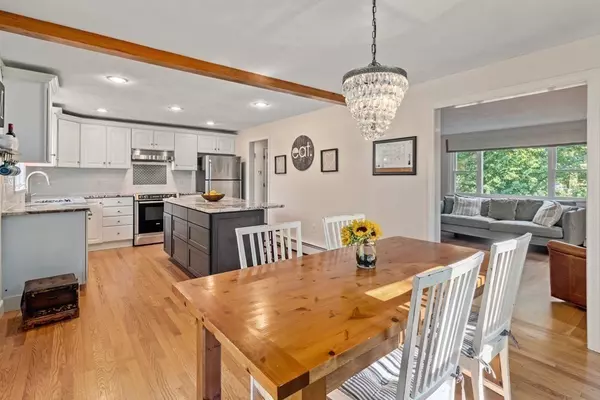 551 Elm Street, Concord, MA 01742