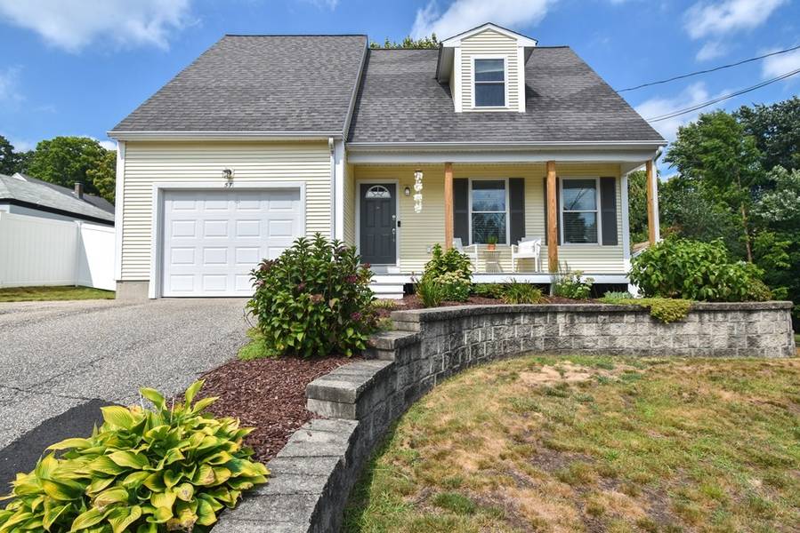 57 Euclid Ave, East Longmeadow, MA 01028