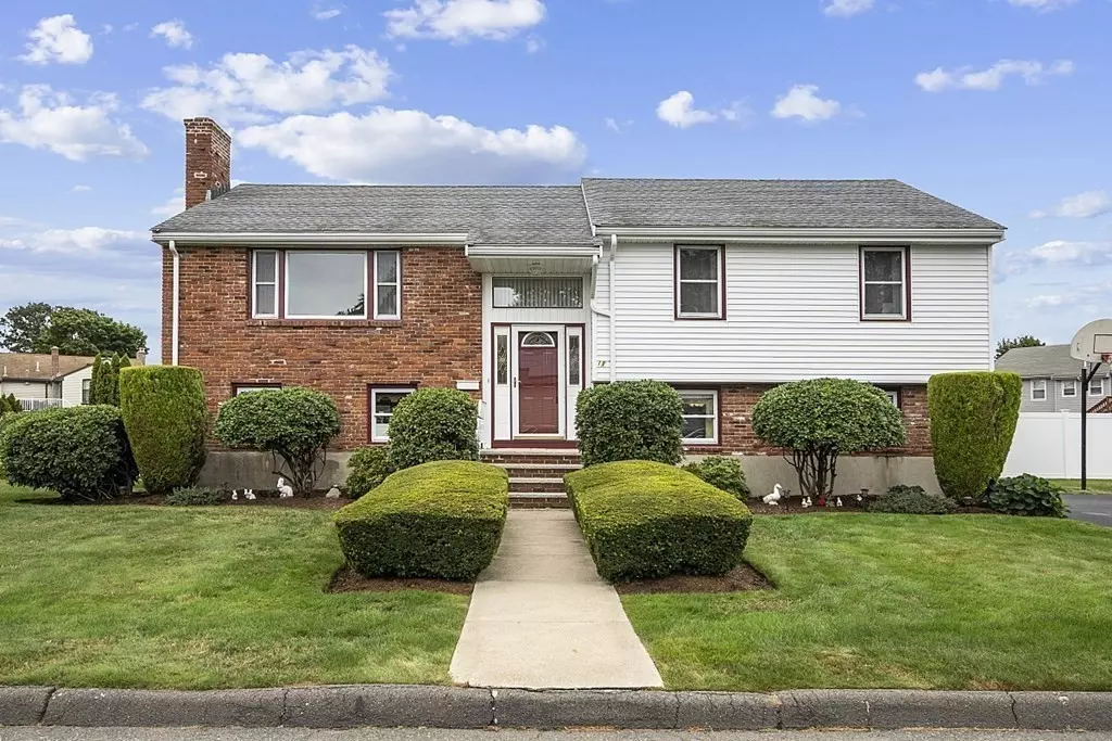 Saugus, MA 01906,11 Pevwell Dr