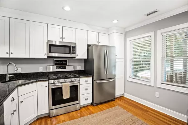 Abington, MA 02352,64 Wales St #3