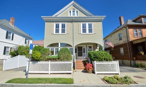 209 Maple St, New Bedford, MA 02740