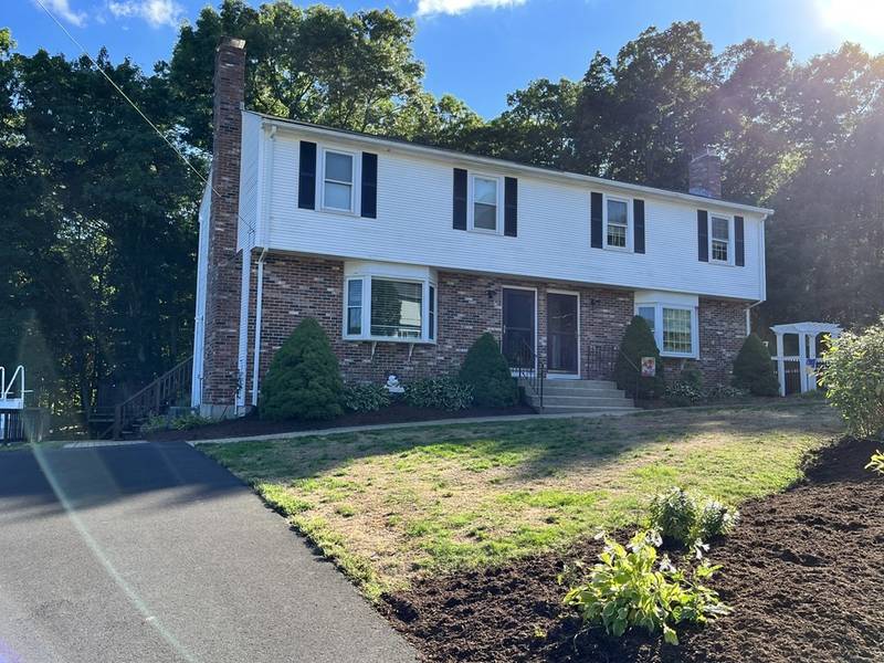 12 Residential Ln #12, Blackstone, MA 01504