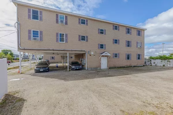 20 Cable Ave #1, Salisbury, MA 01952