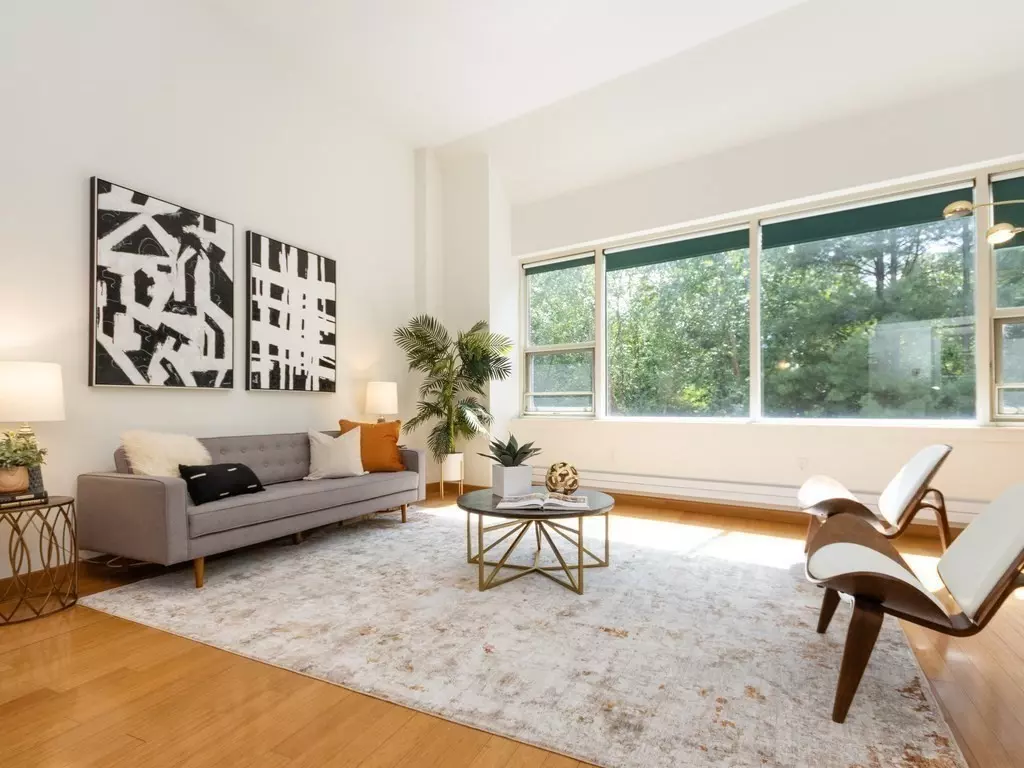 Watertown, MA 02472,290 Pleasant Street #209