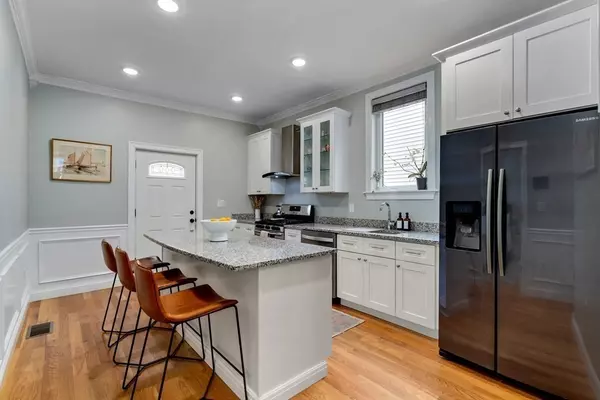 117 Heath St #1, Somerville, MA 02145