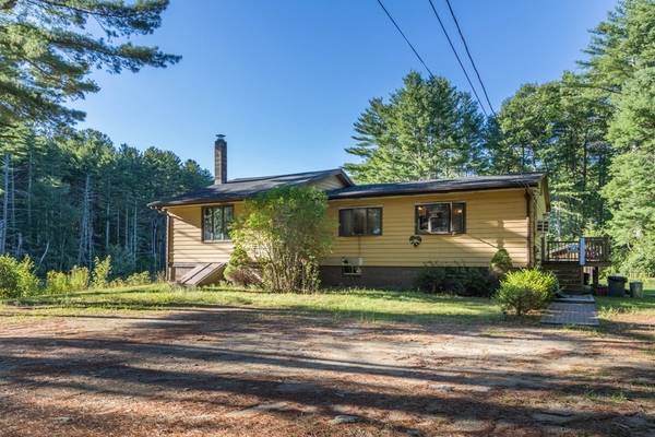 116 Williamsville Road, Hubbardston, MA 01452