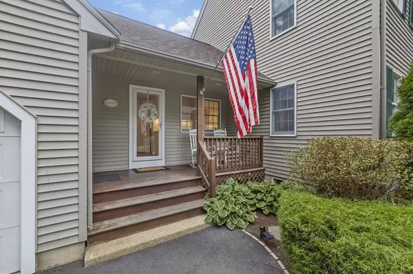 Lakeville, MA 02347,5 Jamies Way