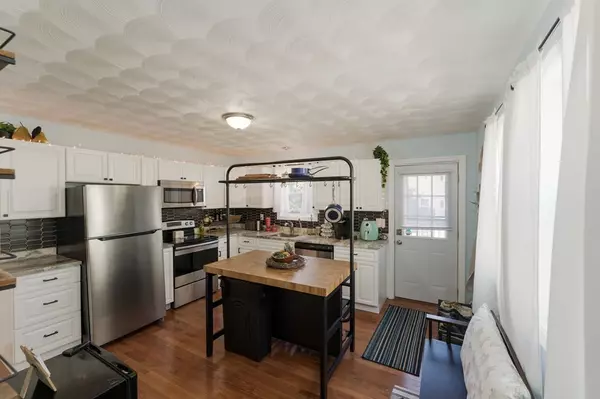 Providence, RI 02908,167 Sunbury St